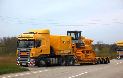 Bulldozer delivery from Klaipeda (LT) to Soligorsk (BY)